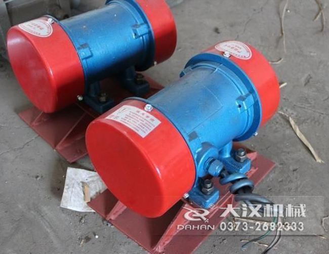 LZf仓壁振动器的仓壁厚度:2-40mm 激振力:1000-50000牛顿